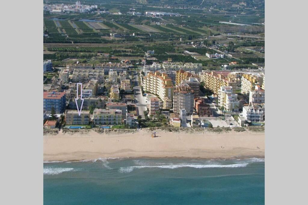 Apartamento Nat En Primera Linea De Playa Playa De Xeraco Dış mekan fotoğraf