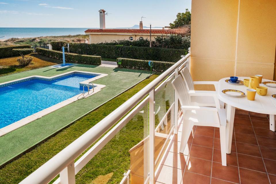 Apartamento Nat En Primera Linea De Playa Playa De Xeraco Dış mekan fotoğraf