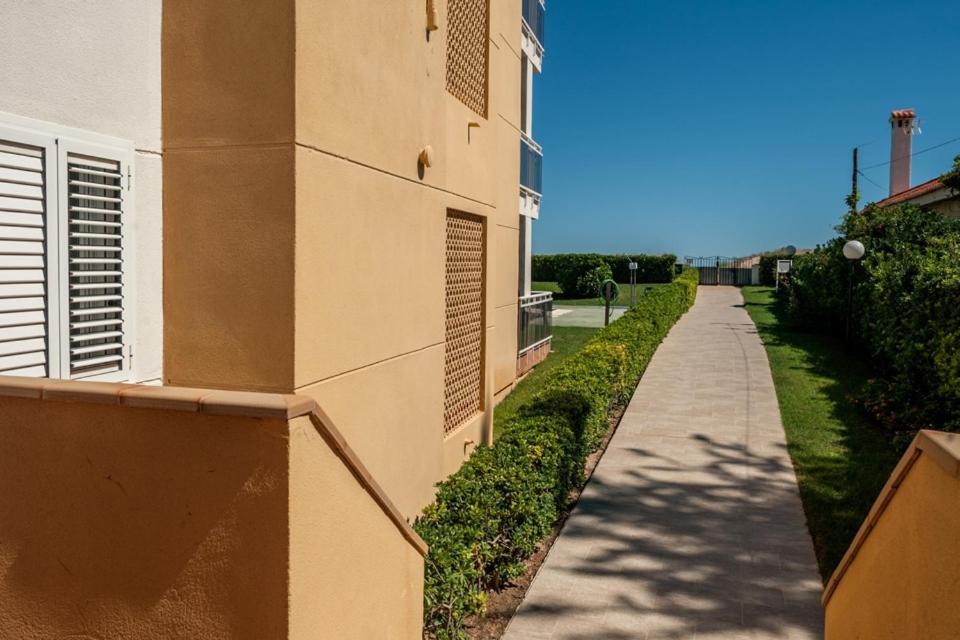 Apartamento Nat En Primera Linea De Playa Playa De Xeraco Dış mekan fotoğraf